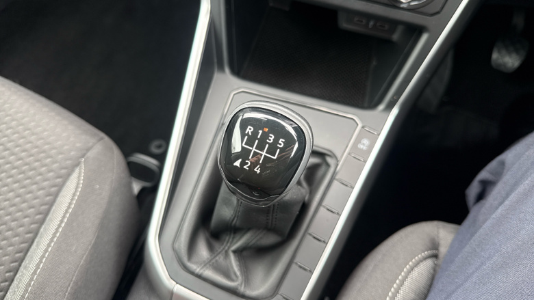 Volkswagen Polo 1.0 Life 5dr Petrol Hatchback